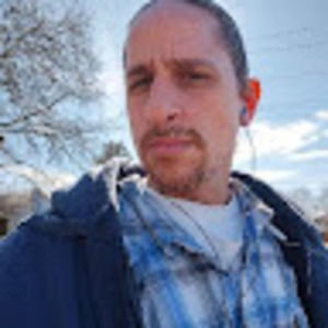 Meet your Posher, Derek